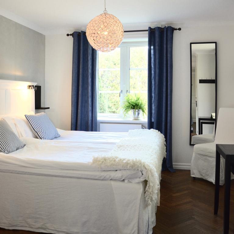 Hallfreda Hotell Endre Екстериор снимка